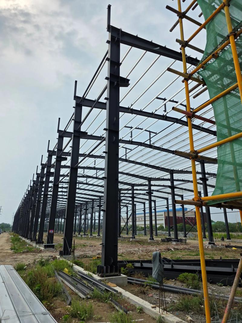 一天一個(gè)樣兒 新工廠一期建設(shè)現(xiàn)場直擊